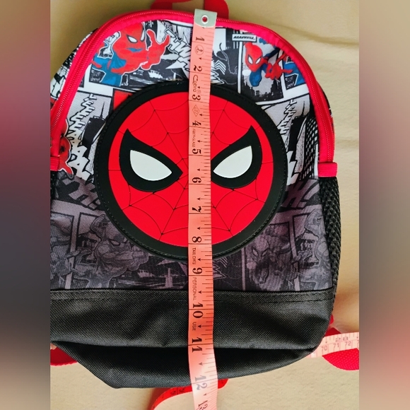 SPIDERMAN BACKPACK - Picture 6 of 7
